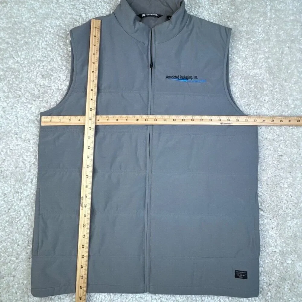 Travis Mathew Cold Bay Vest Embroidered Logo Gray